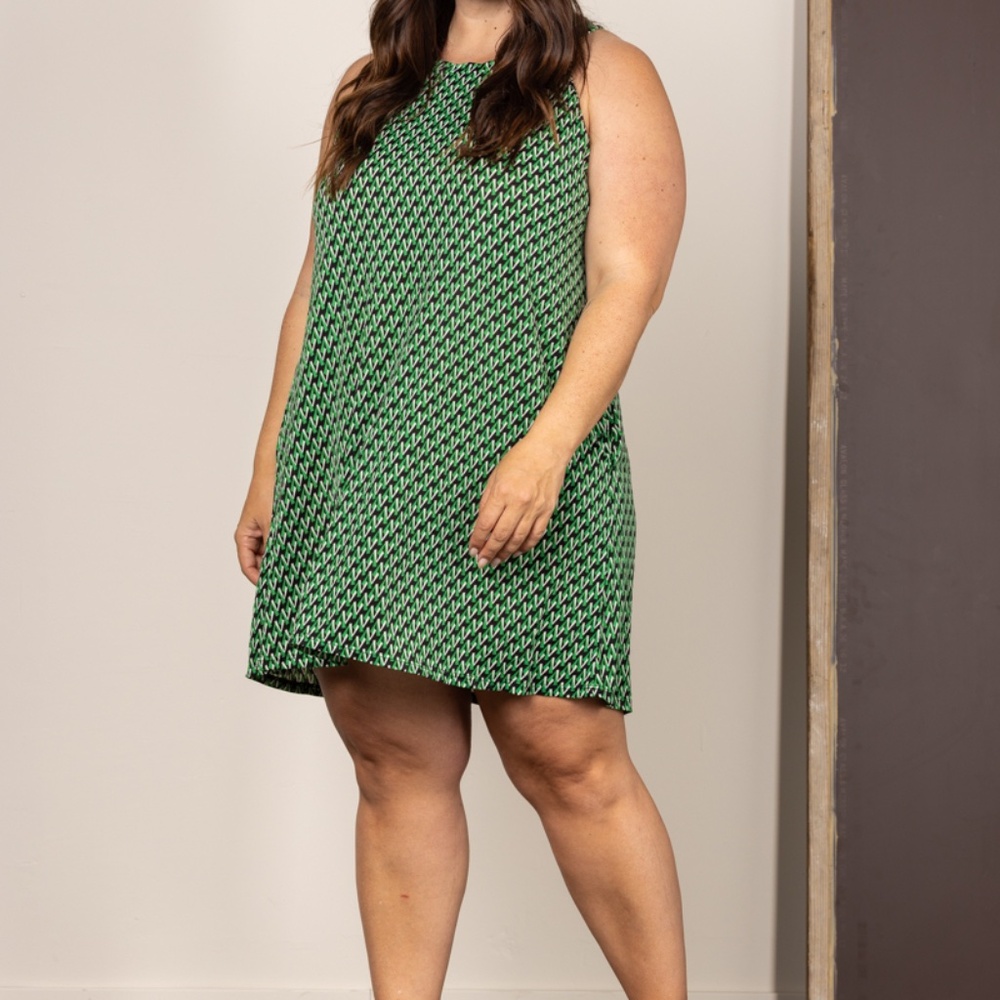 GREEN CHEVRON HALTER NECK PLUS SIZE MINI DRESS